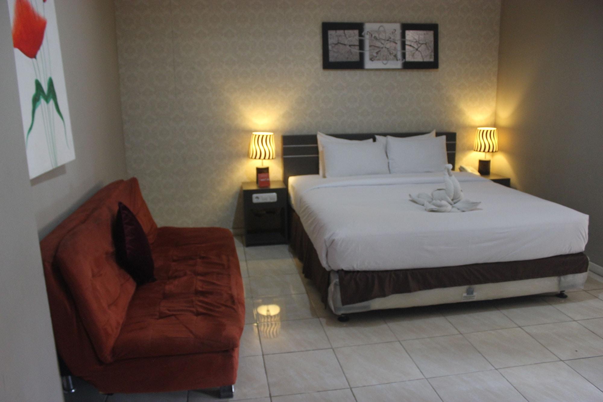 Hotel Reddoorz @ Sunset Point Seminyak Extérieur photo
