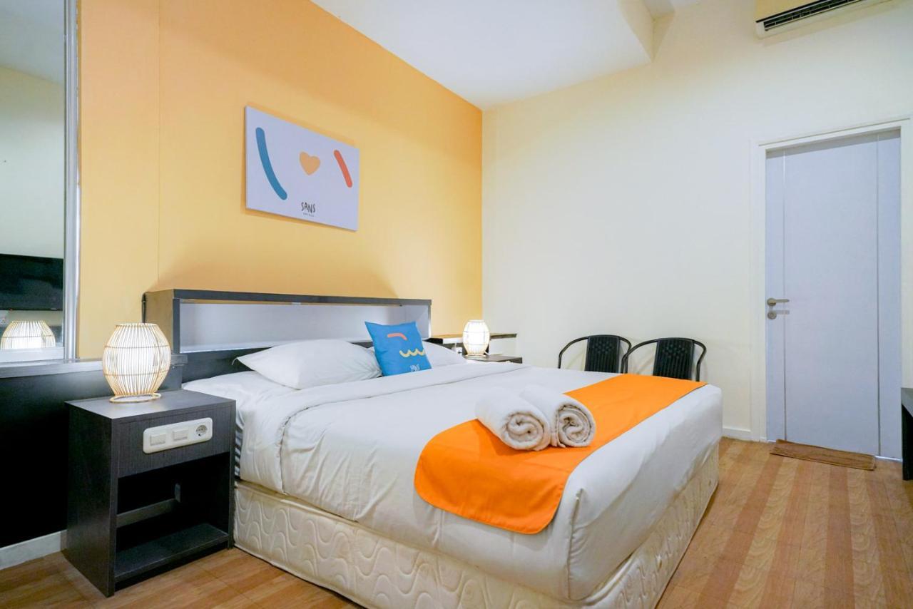 Hotel Reddoorz @ Sunset Point Seminyak Extérieur photo